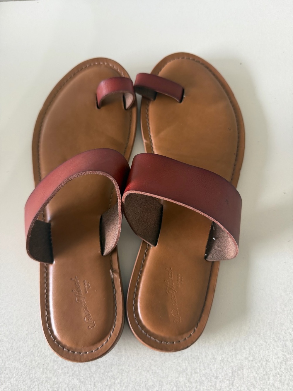 Universal Thread Brown Leather Slide Sandals with Brown Straps - Picture 2 of 3